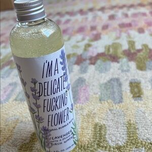 Blue Q I’m a Delicate F’ing Flower Natural Bubble Bath Lavender Birch Water NWT